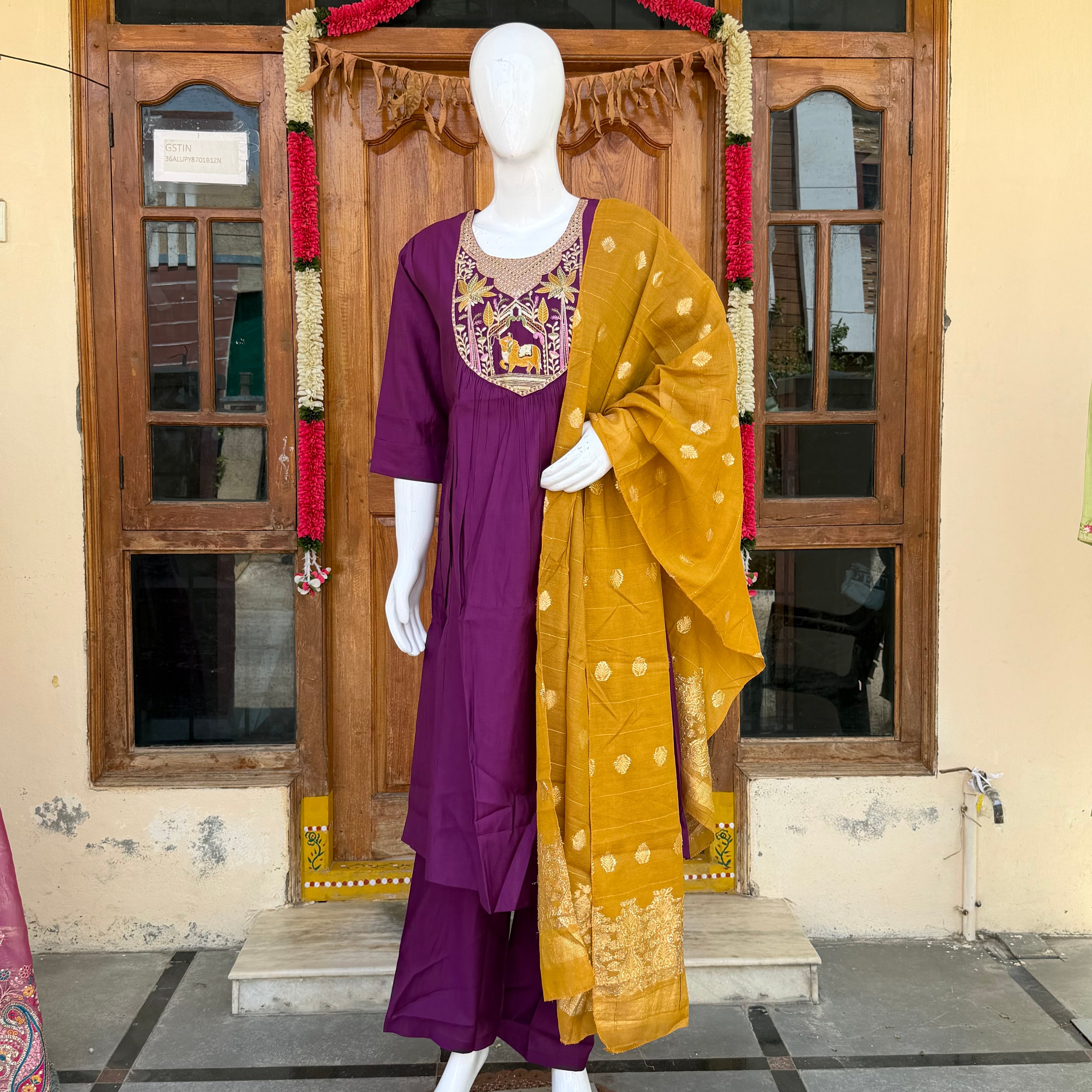 MRC167 RSS 98653 Suits 3 piece Umbrella kurti set