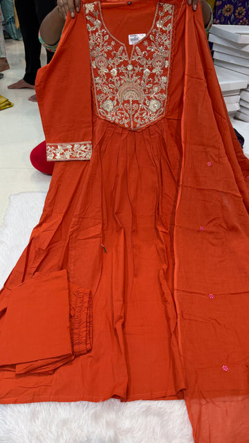 Aadi Sale/kurti 62041300/party wear