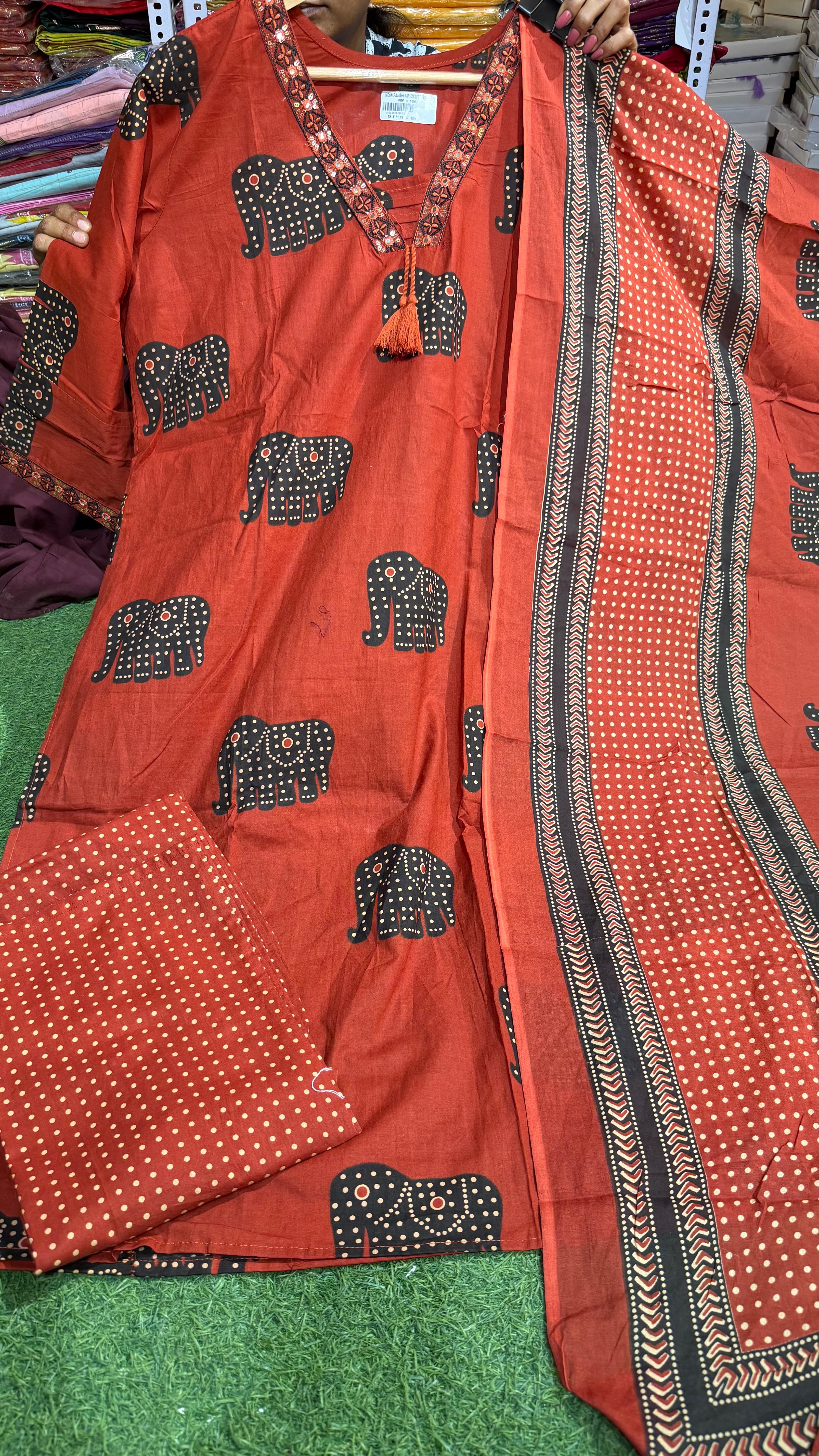 Three piece kurti set