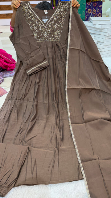 Aadi Sale/kurti 62041300/party wear