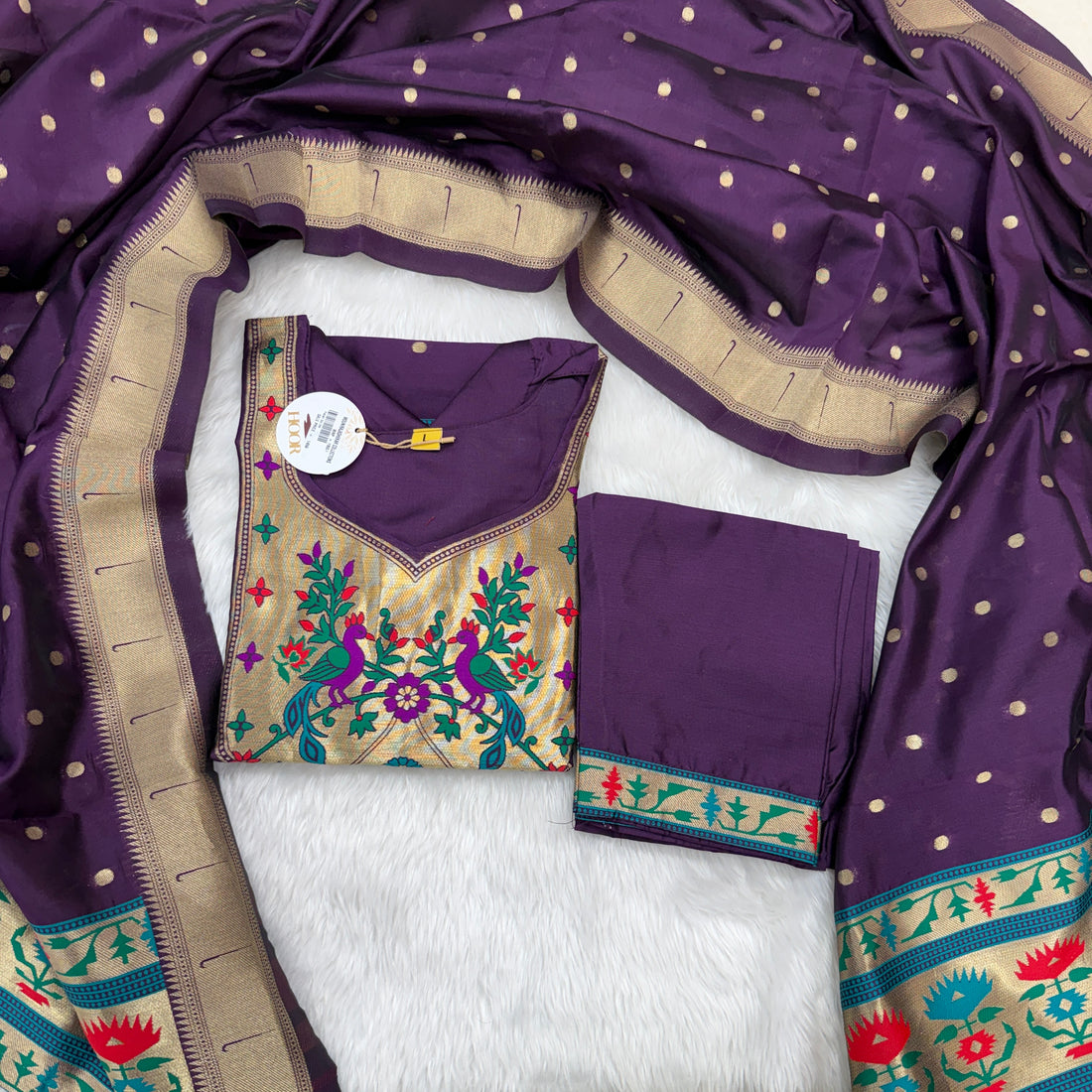 MRC221 Banaras Paitani 3pc set