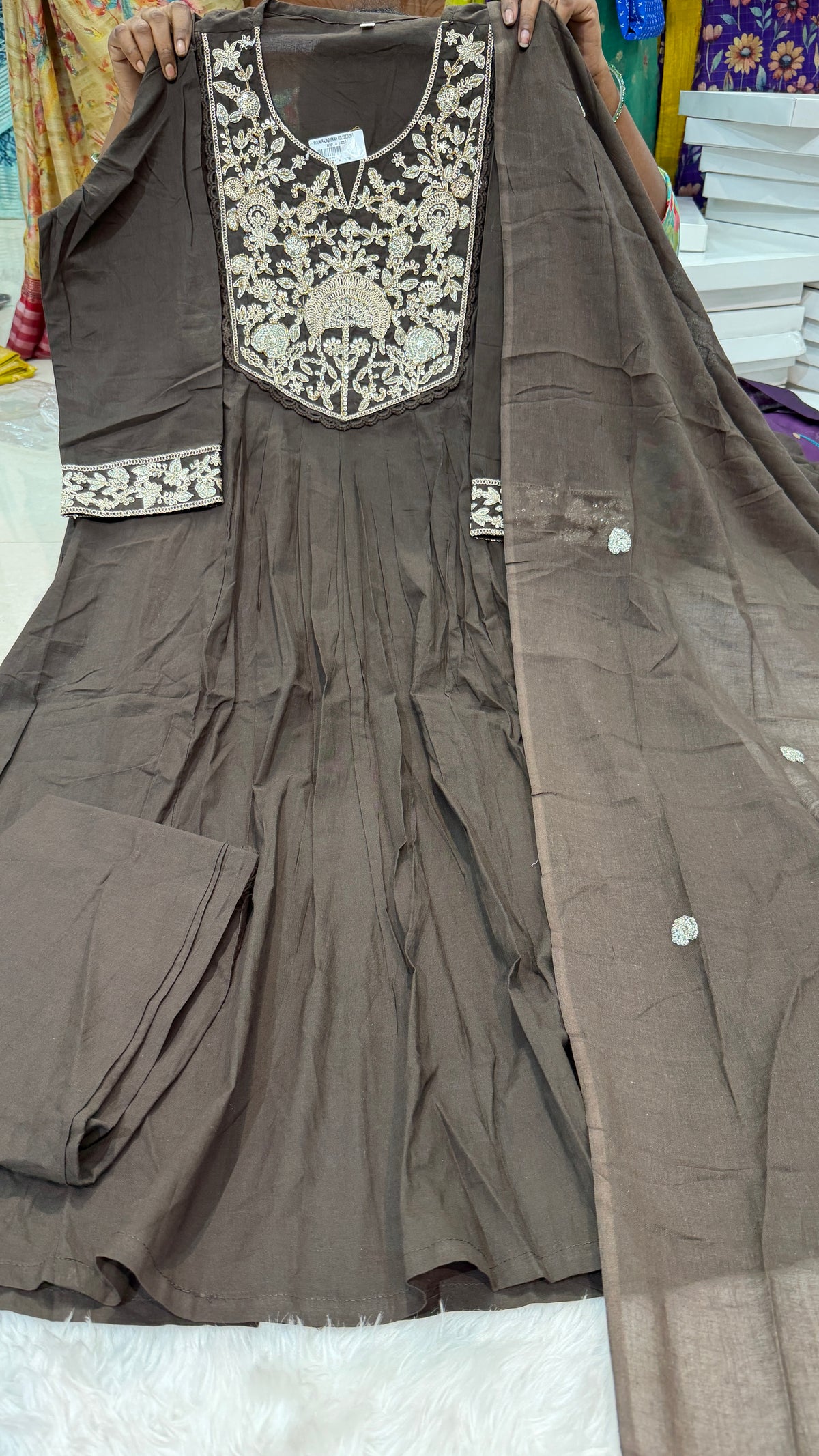 Aadi Sale/kurti 62041300/party wear