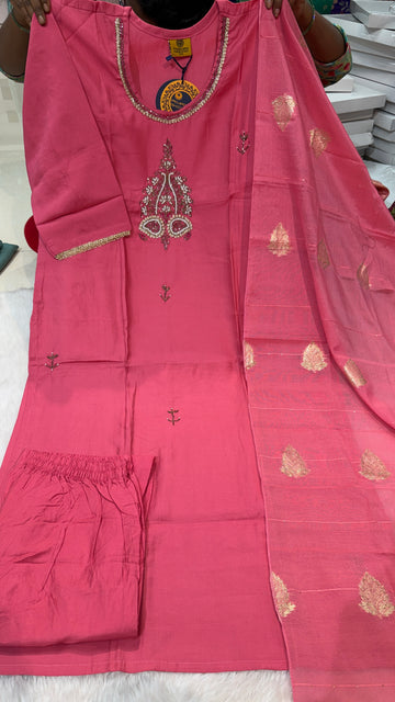 Aadi Sale/kurti 62041300/party wear