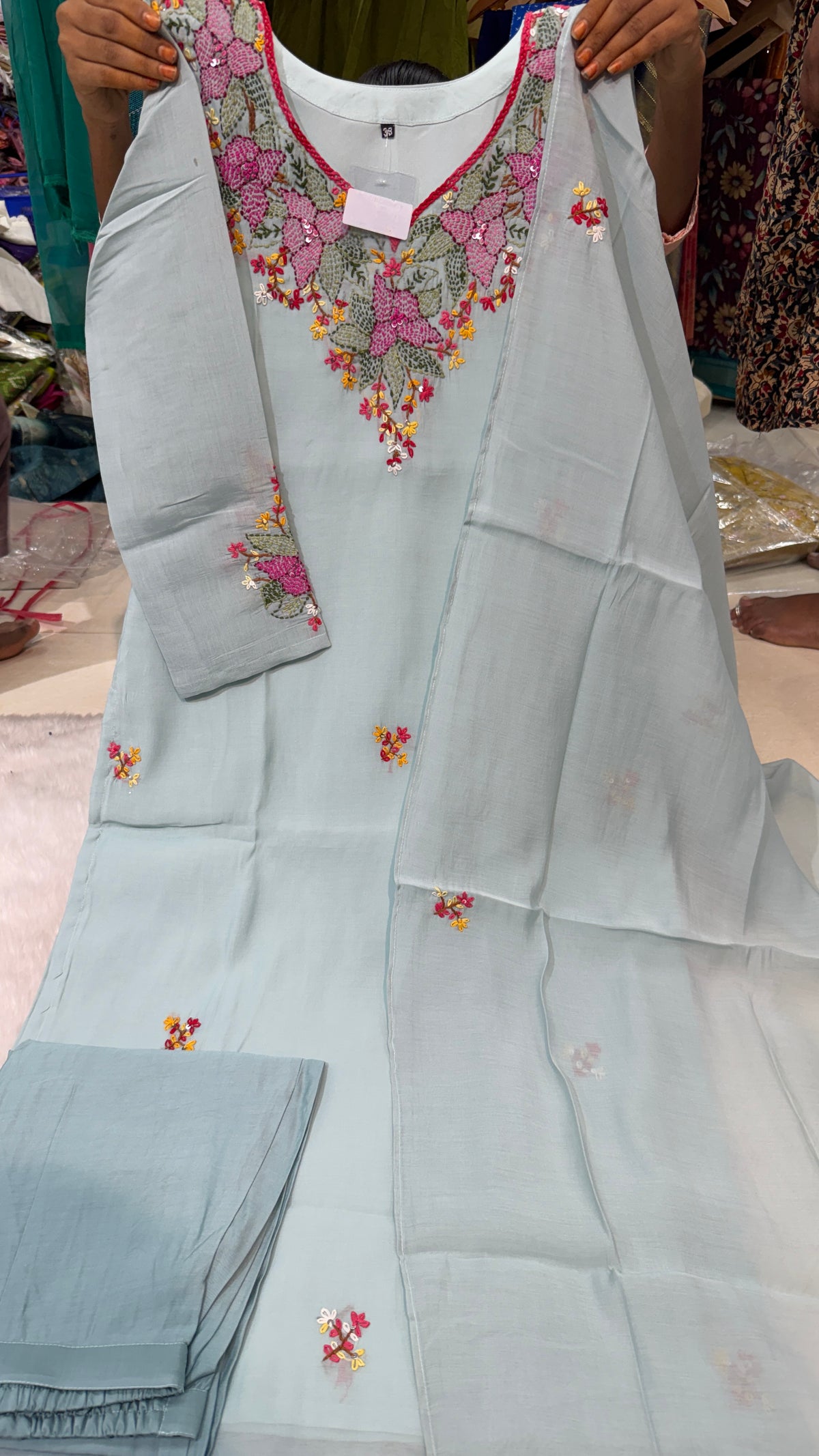 Aadi Sale/kurti 62041300/party wear