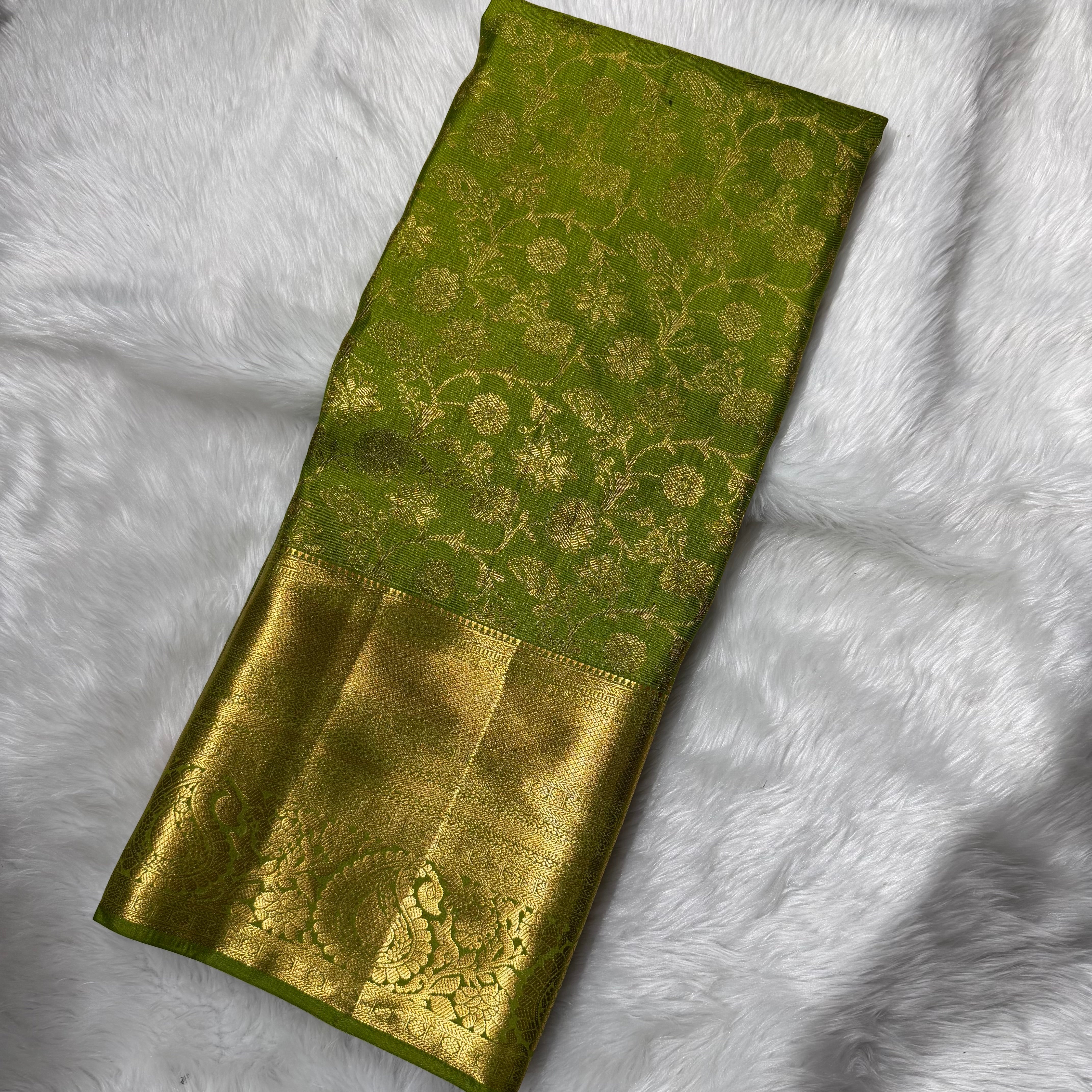 MRC104 Semi Kanchi Pattu