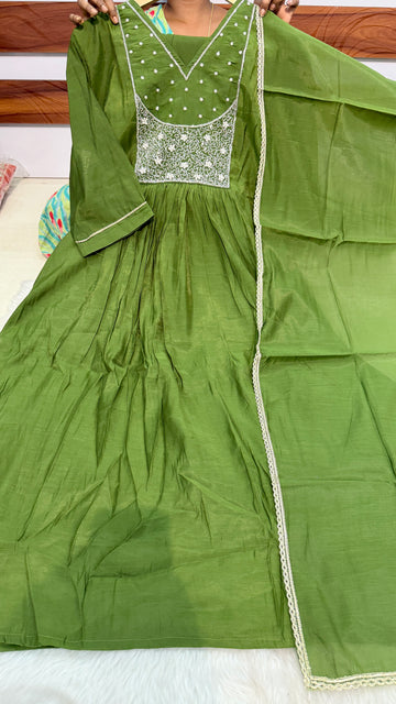 Aadi Sale/kurti 62041300/party wear
