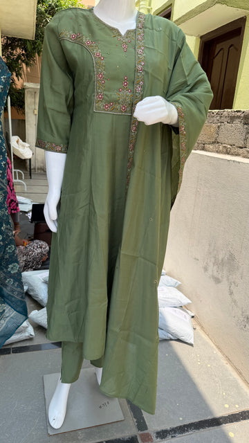 Three piece kurti set