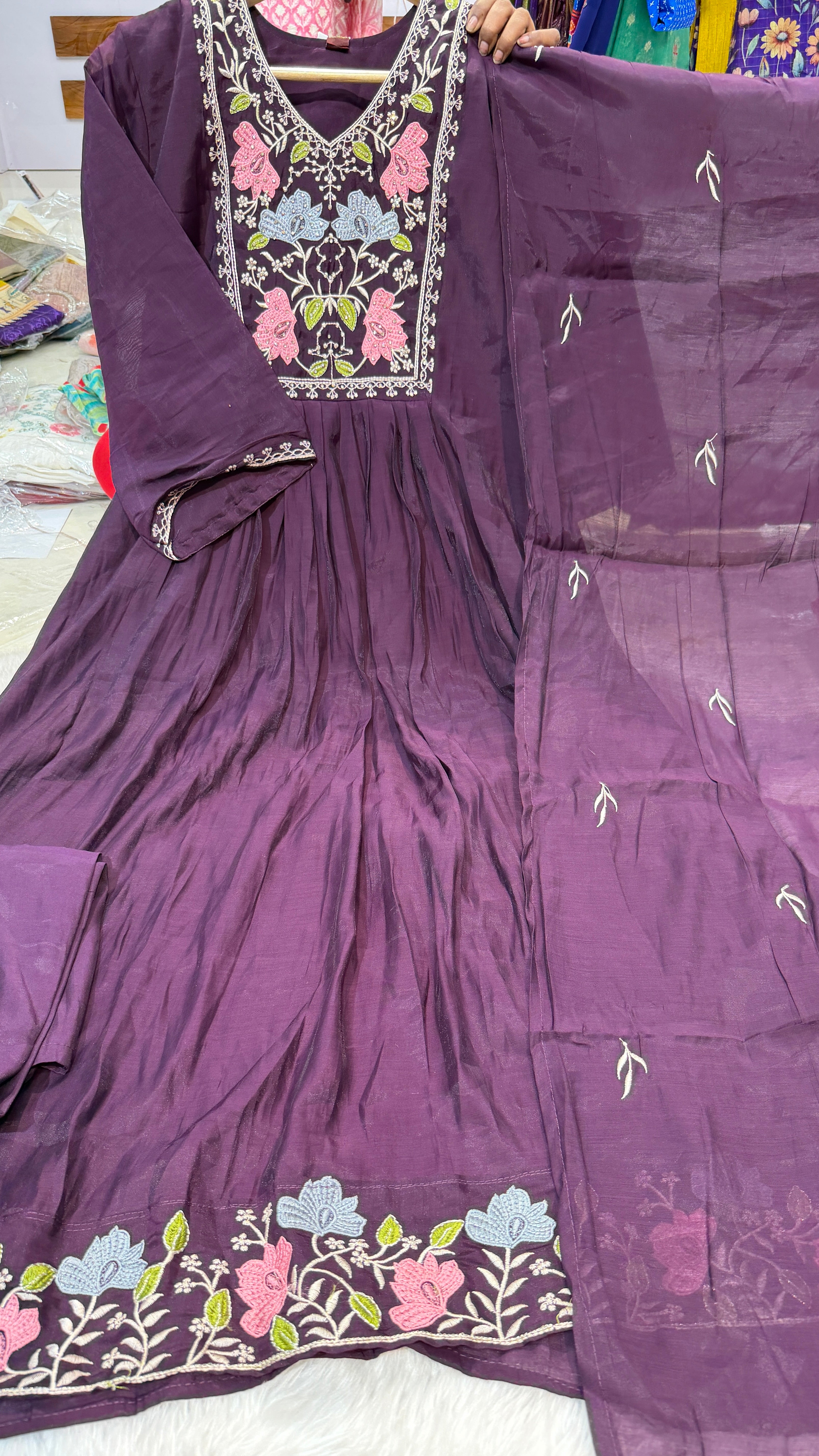 Aadi Sale/ Mulchanderi 3Pc -U