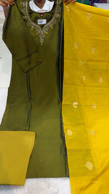 Aadi Sale/kurti 62041300/party wear