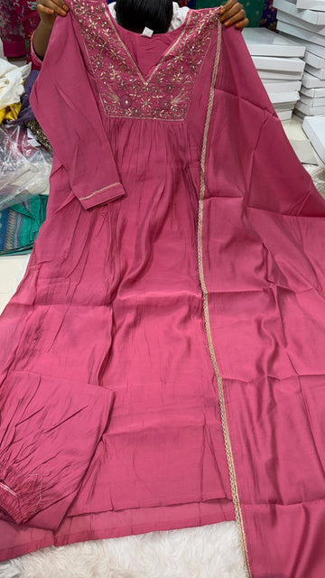 Aadi Sale/kurti 62041300/party wear