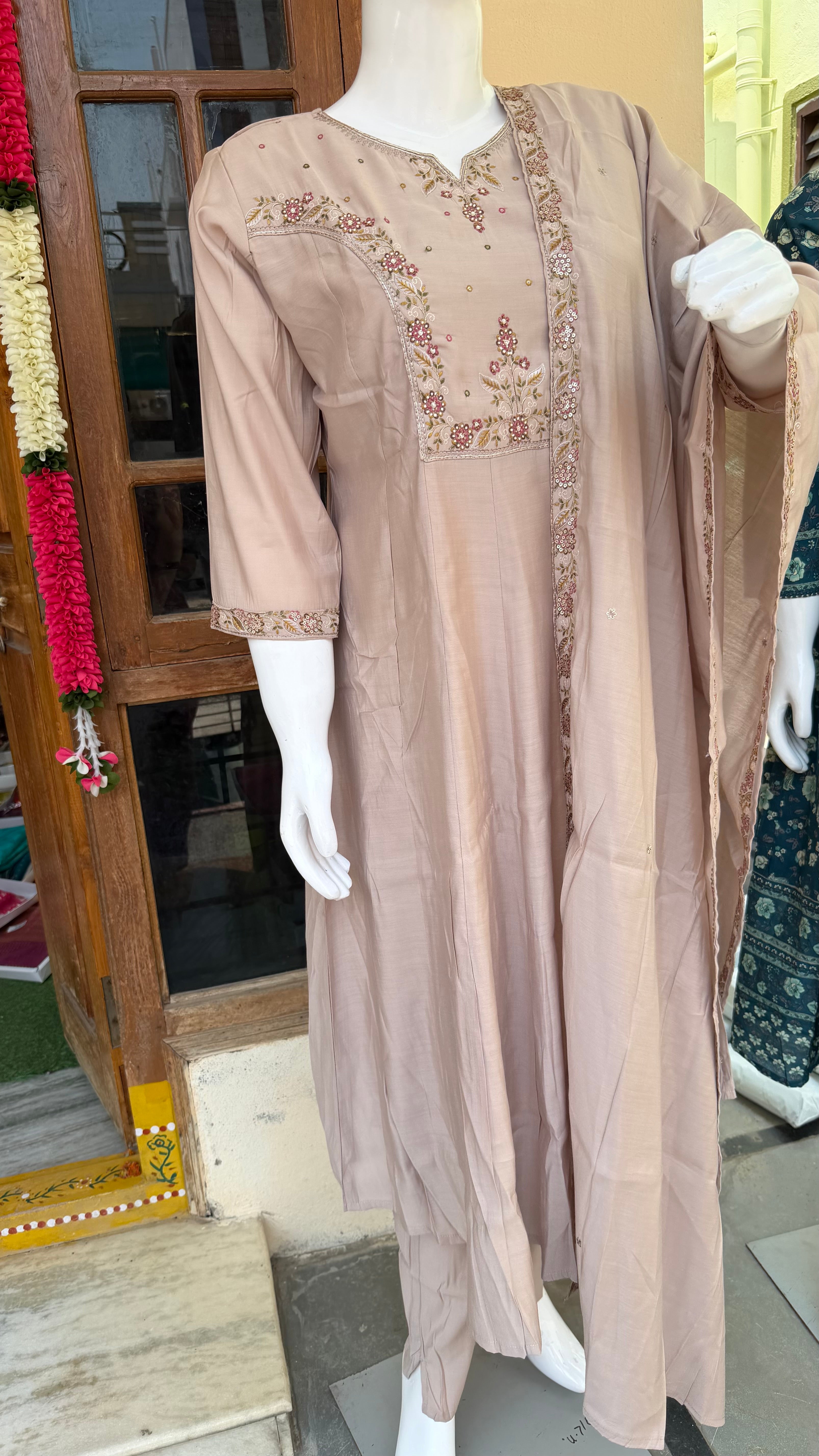 Three piece kurti set