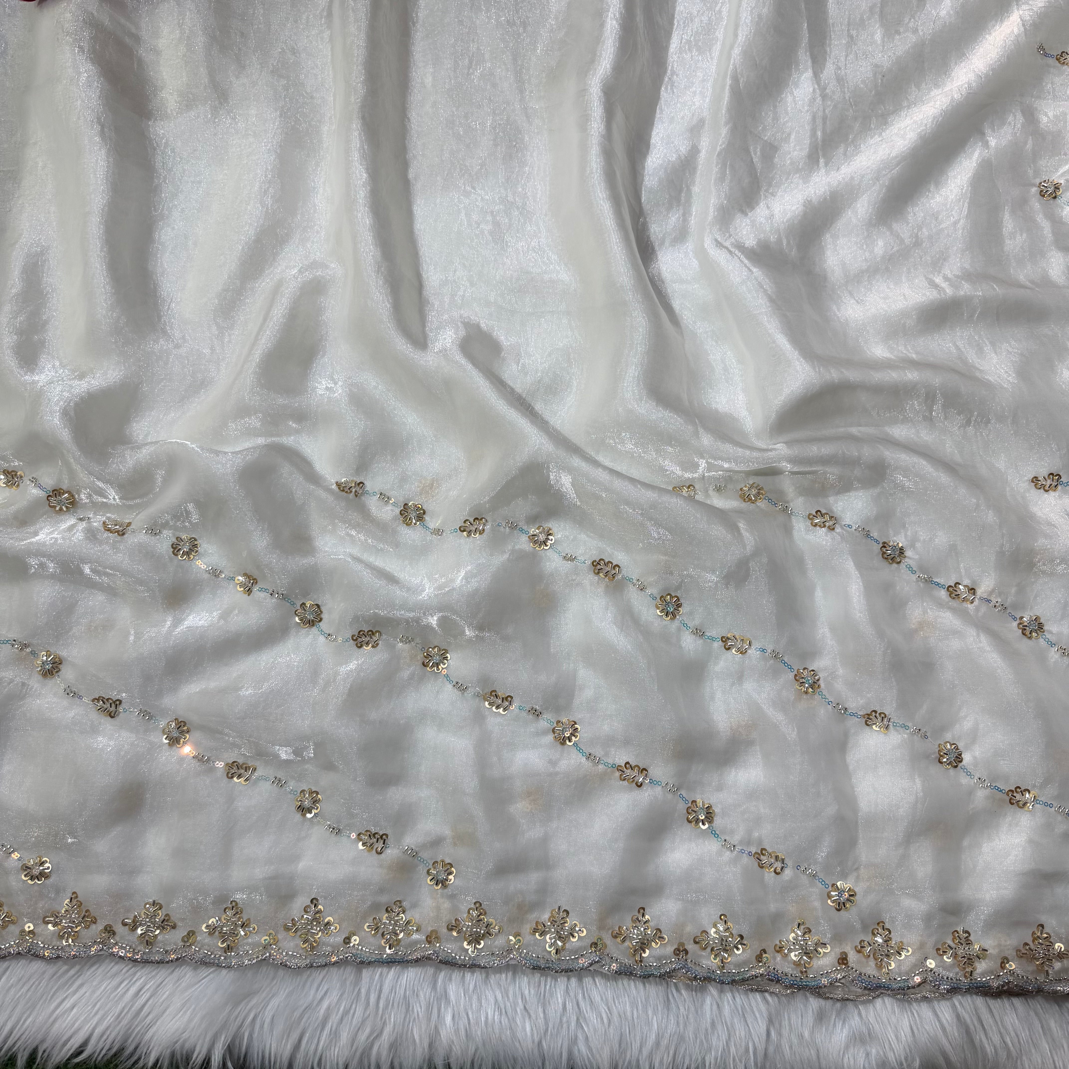 MRC162 Space Silk