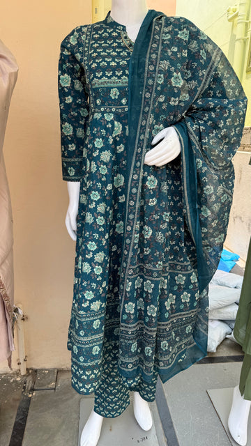 Three piece kurti set