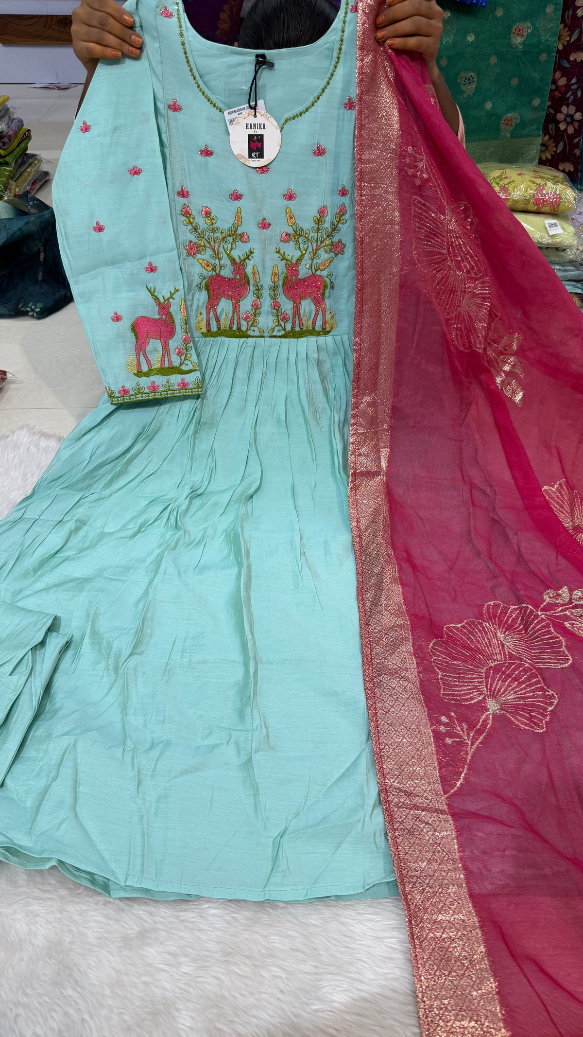 Aadi Sale/kurti 62041300/party wear