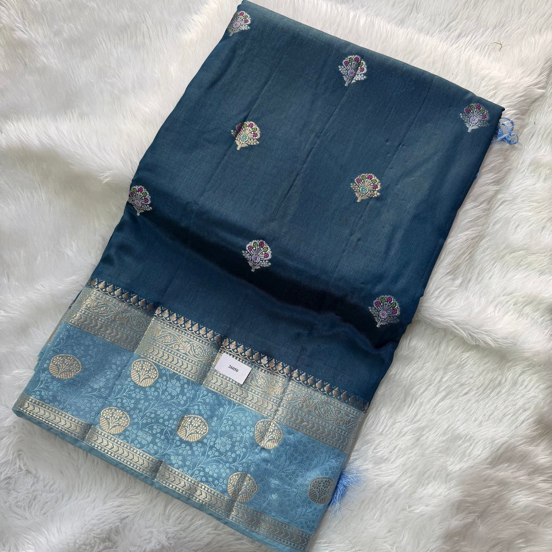 MRC142  Munga Crepe Pattu 26050/HB