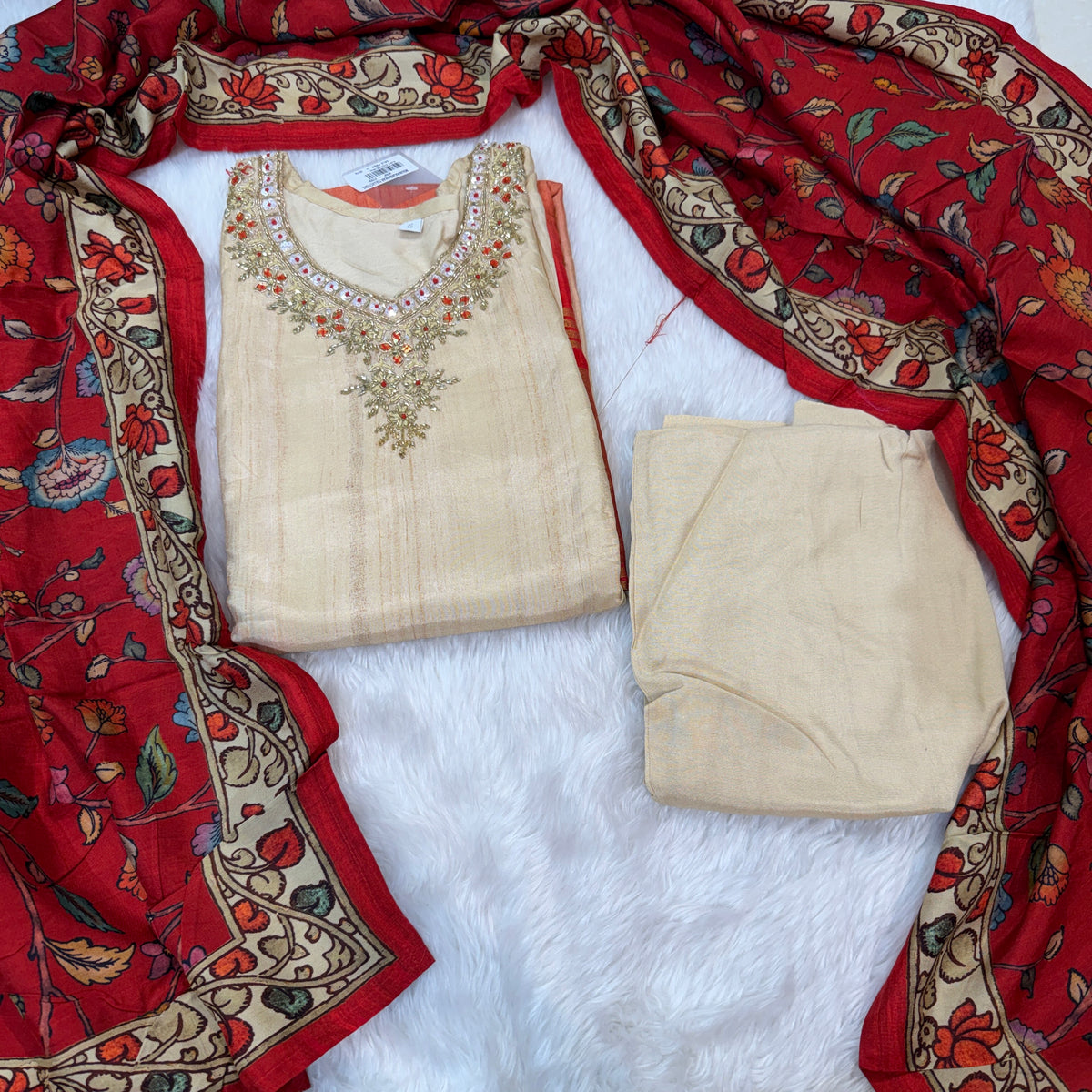 Ishq Aadi Sale/kurti 62041300/party wear