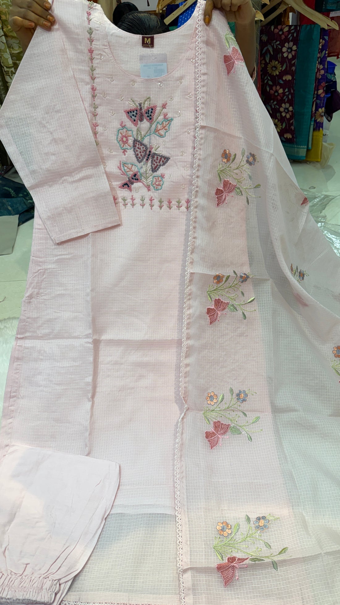 Aadi Sale/kurti 62041300/party wear
