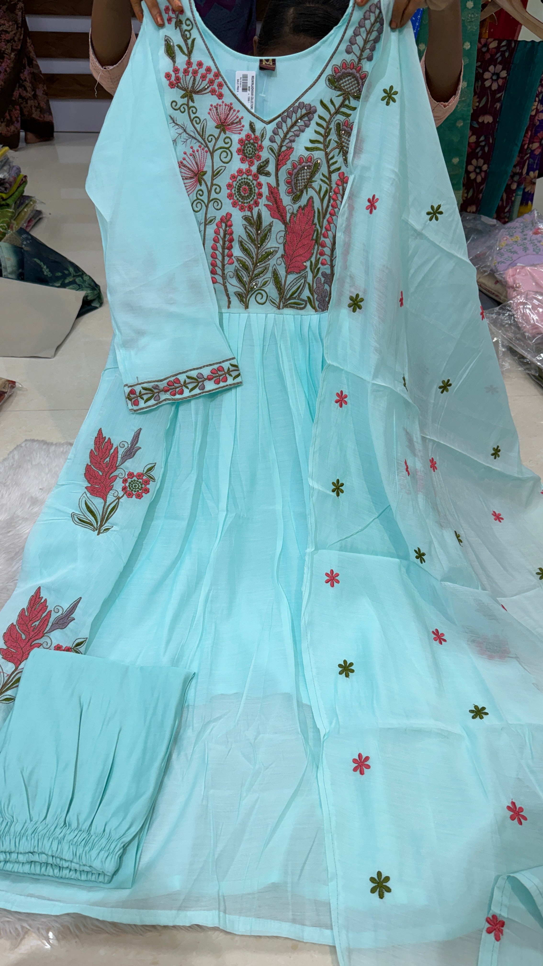 Aadi Sale/kurti 62041300/party wear