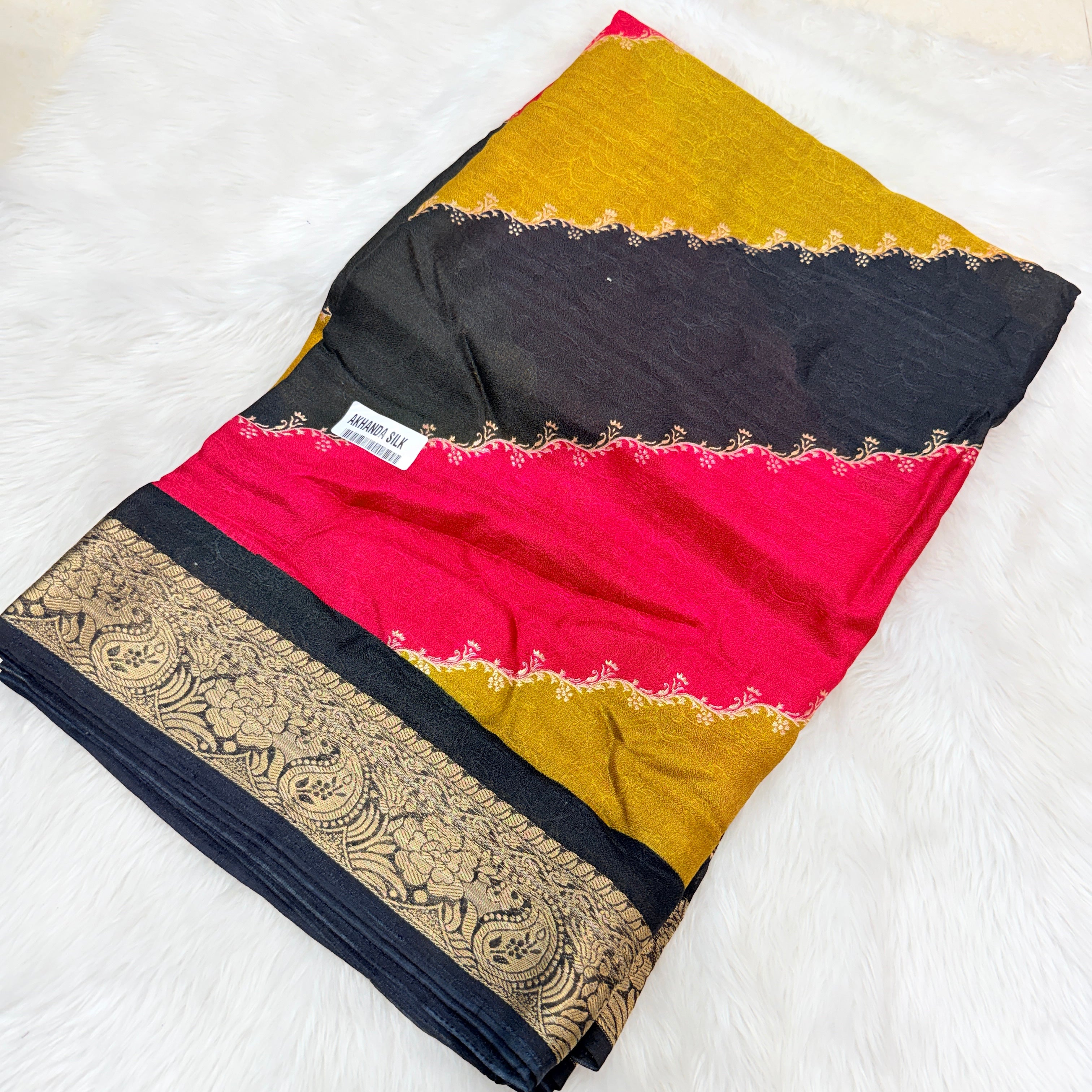 MRC200 sale saree