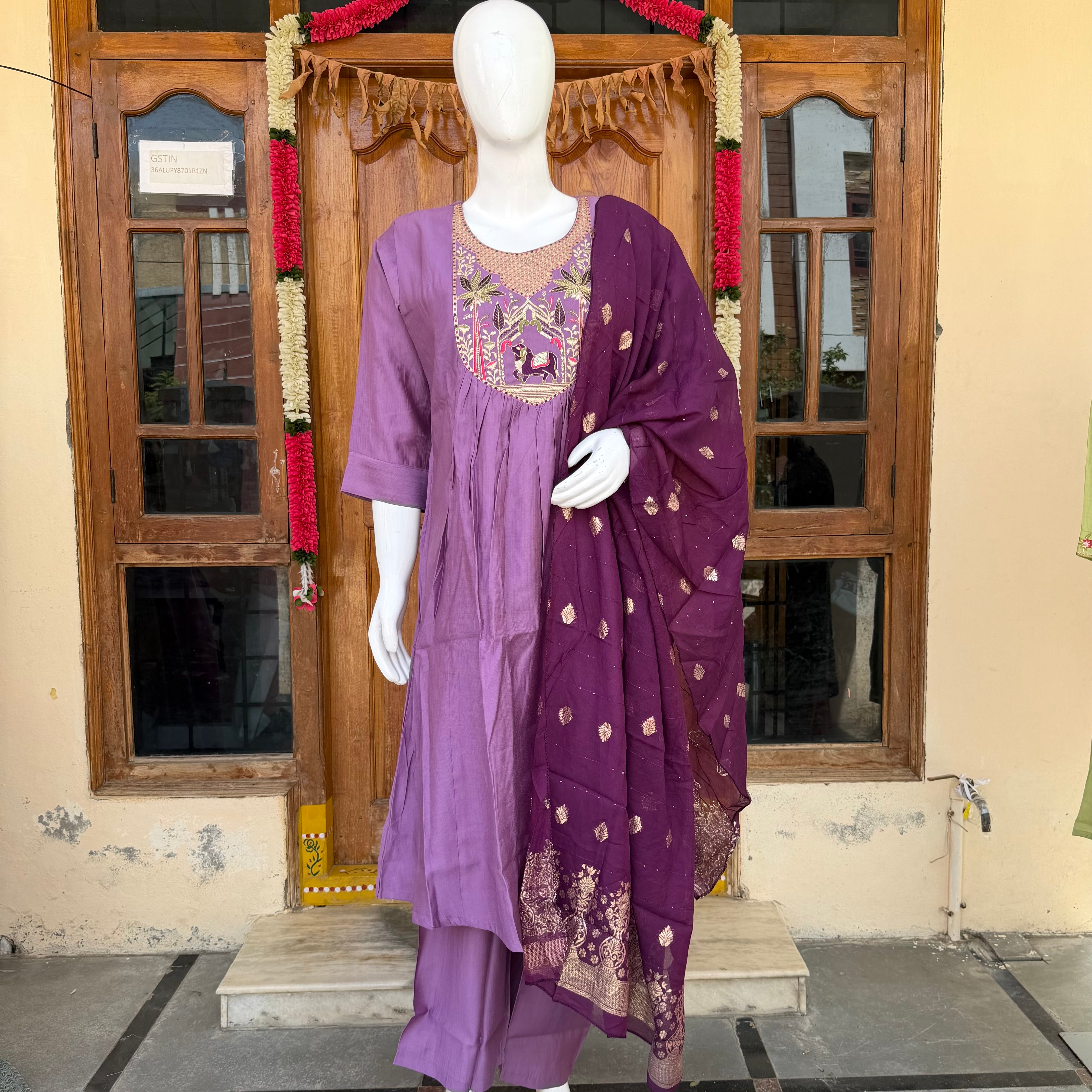 MRC167 RSS 98653 Suits 3 piece Umbrella kurti set