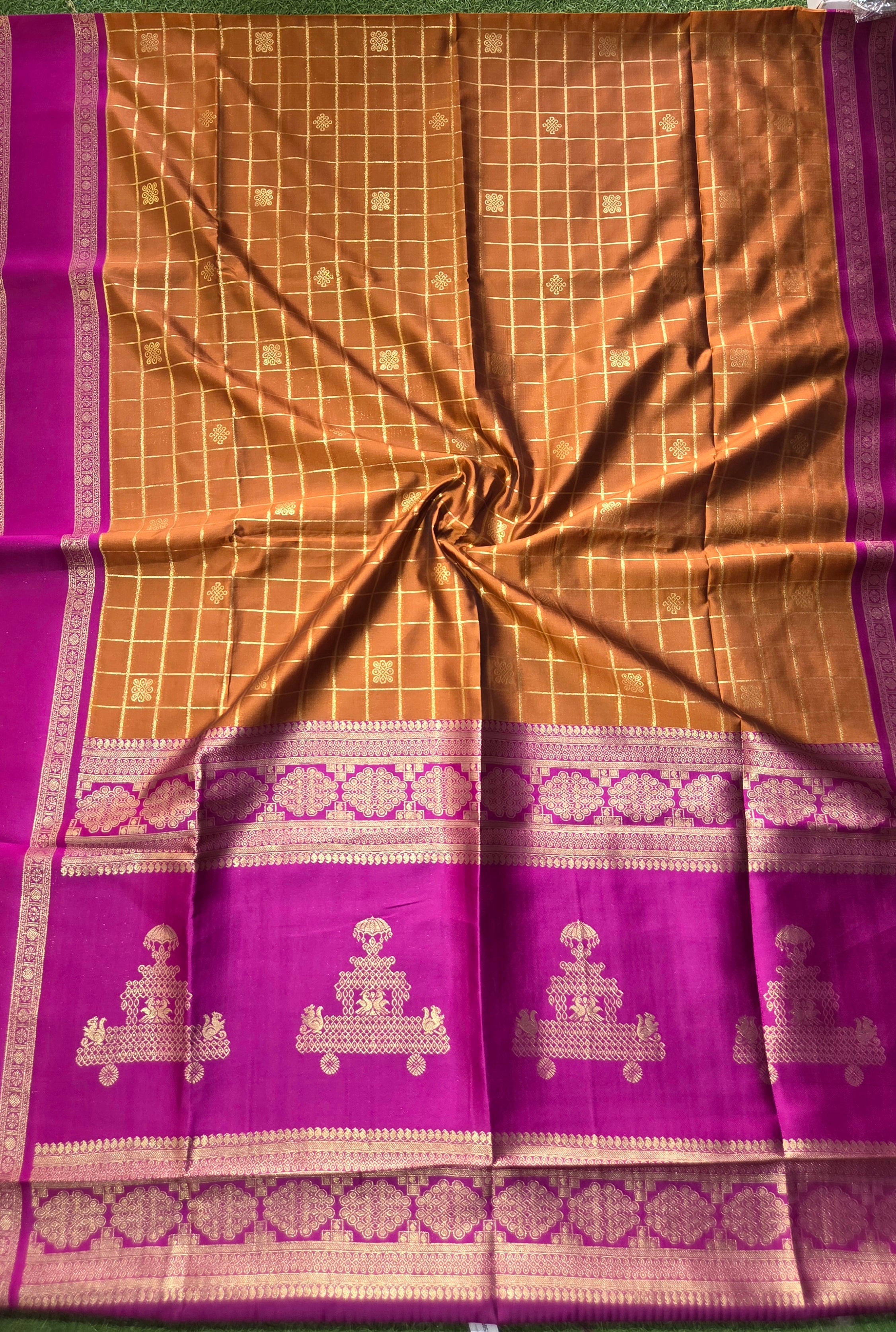 MRC77 Vintage Gadwal Silk