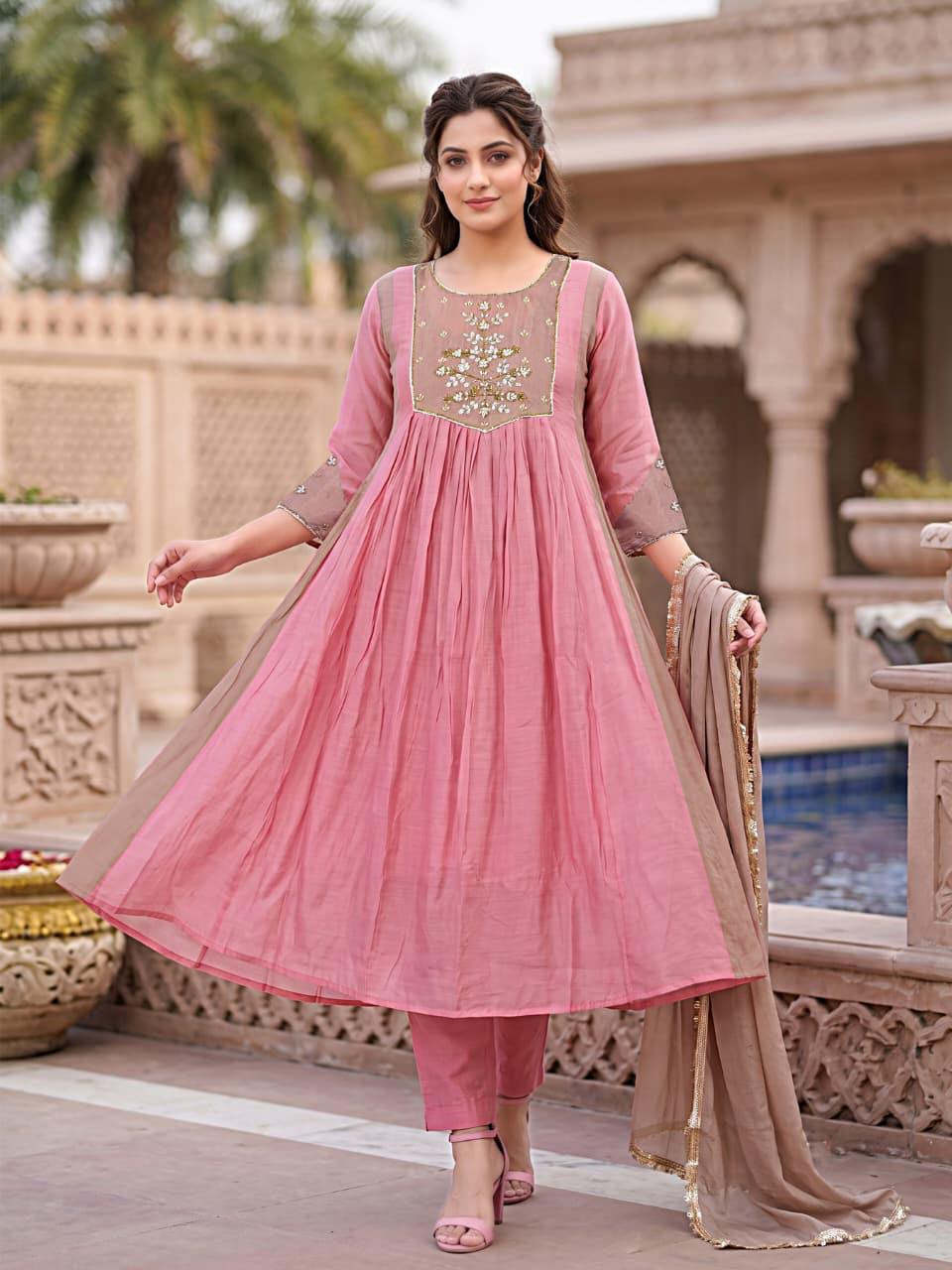 MRC262 Mul Chanderi Pure Hand work