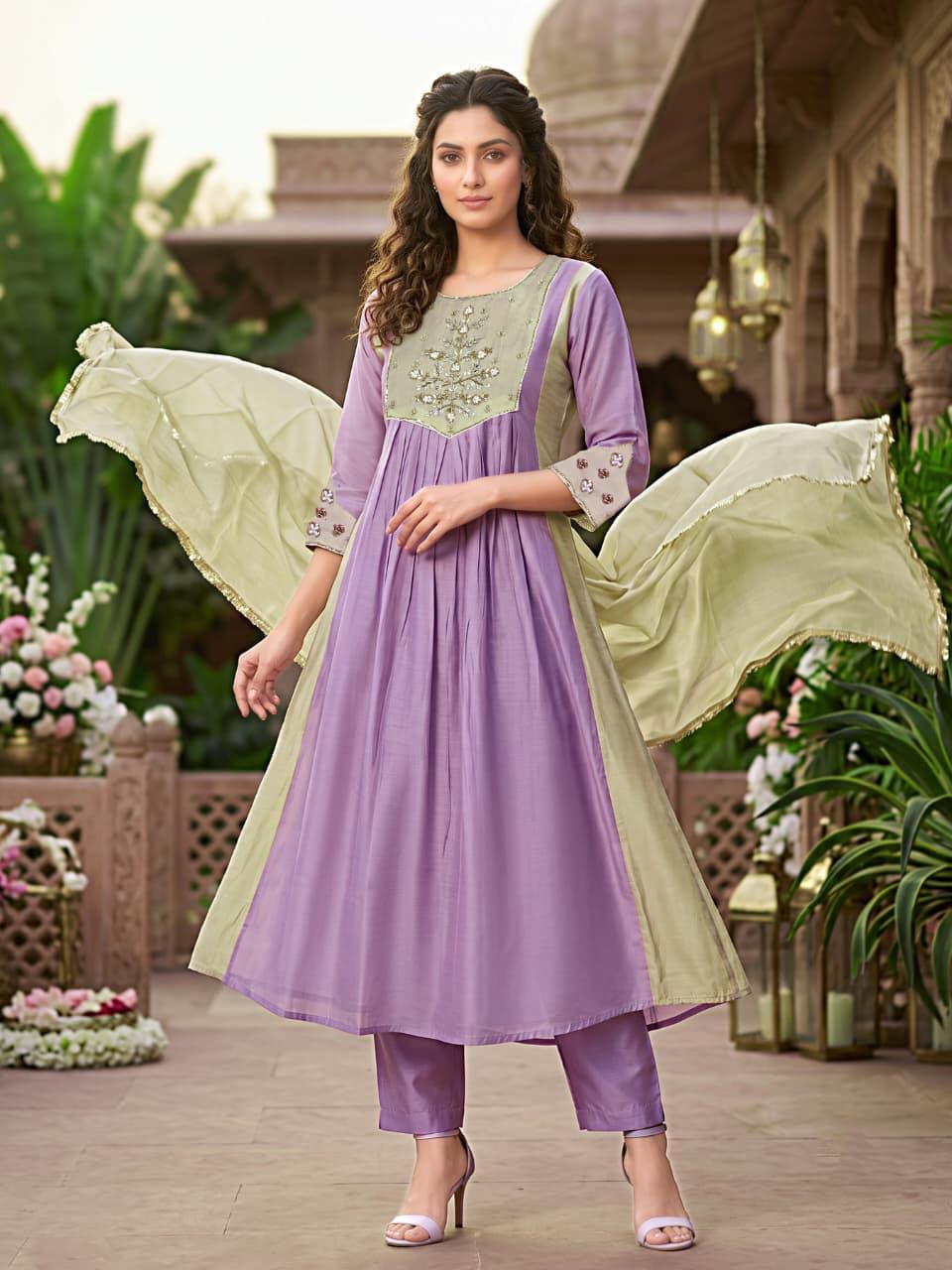 MRC262 Mul Chanderi Pure Hand work