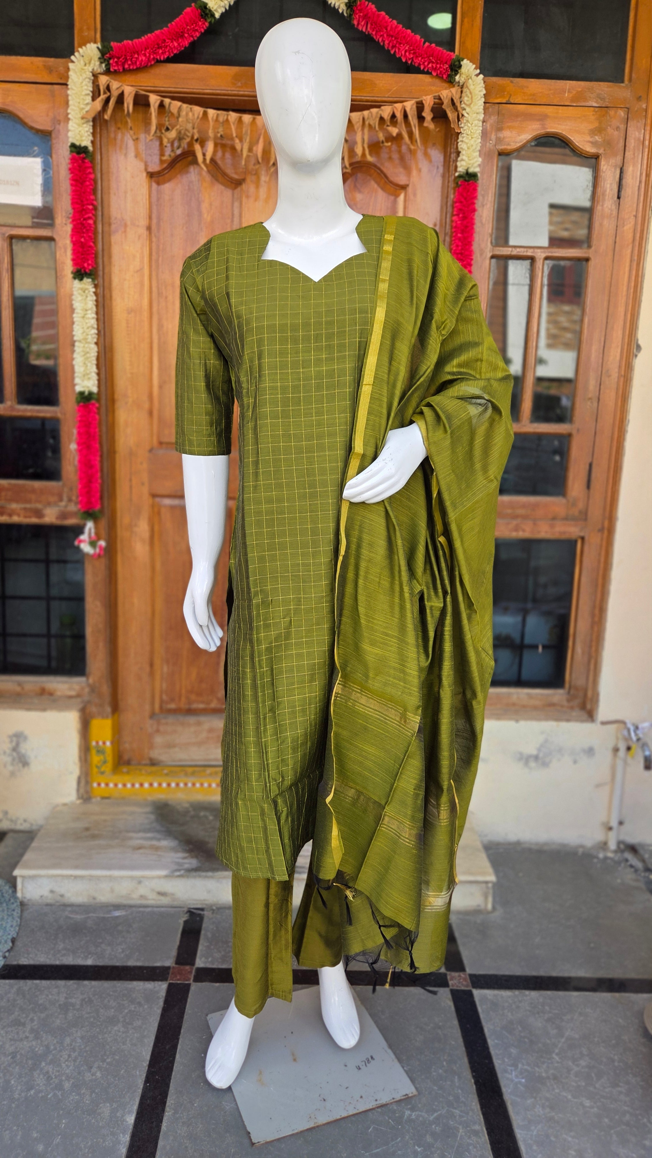 MRC119 Mangalagiri Raw Silk
