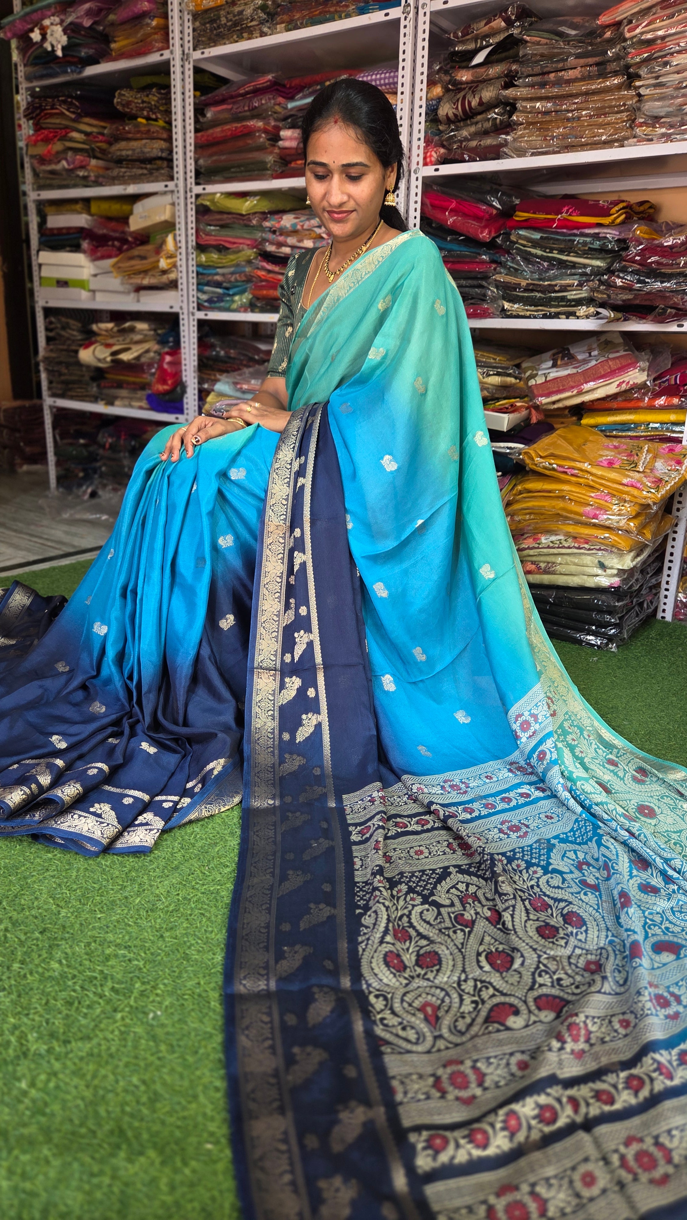 MRC55 Peacock Silk