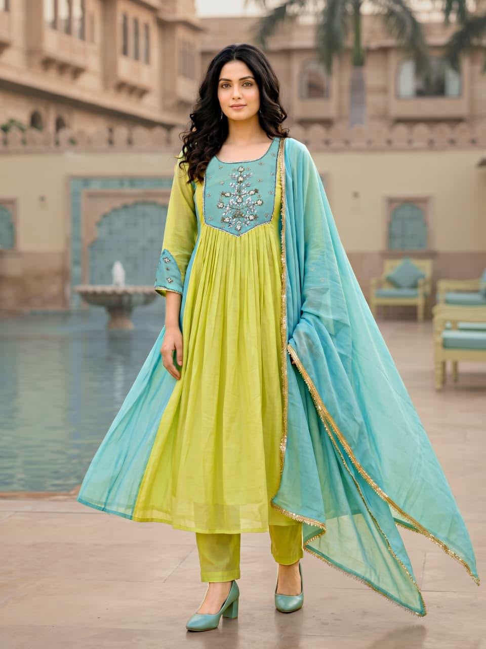 MRC262 Mul Chanderi Pure Hand work