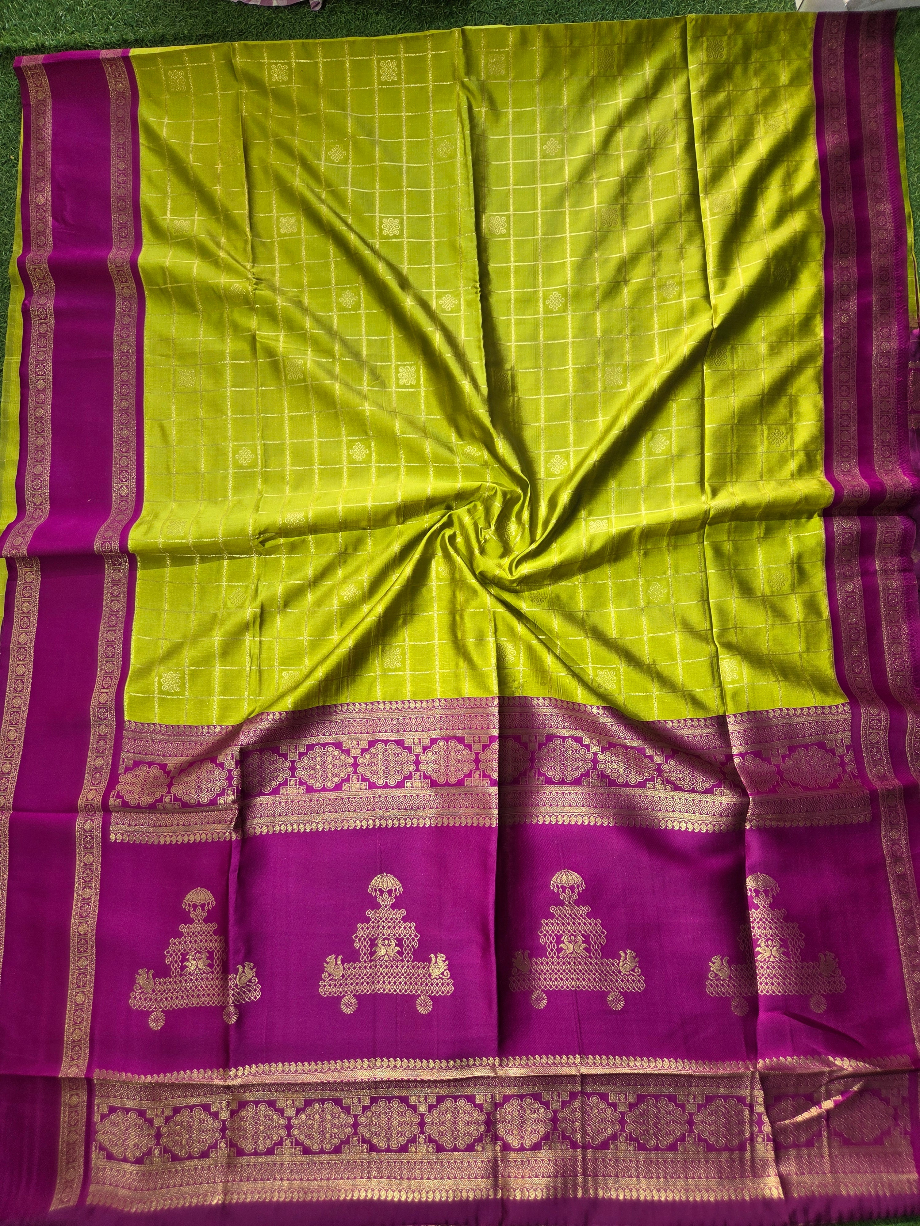 MRC77 Vintage Gadwal Silk