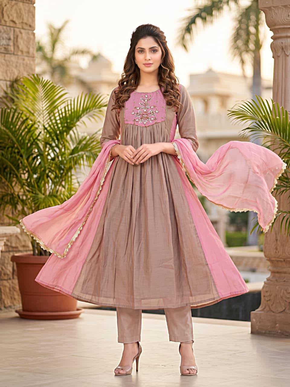 MRC262 Mul Chanderi Pure Hand work