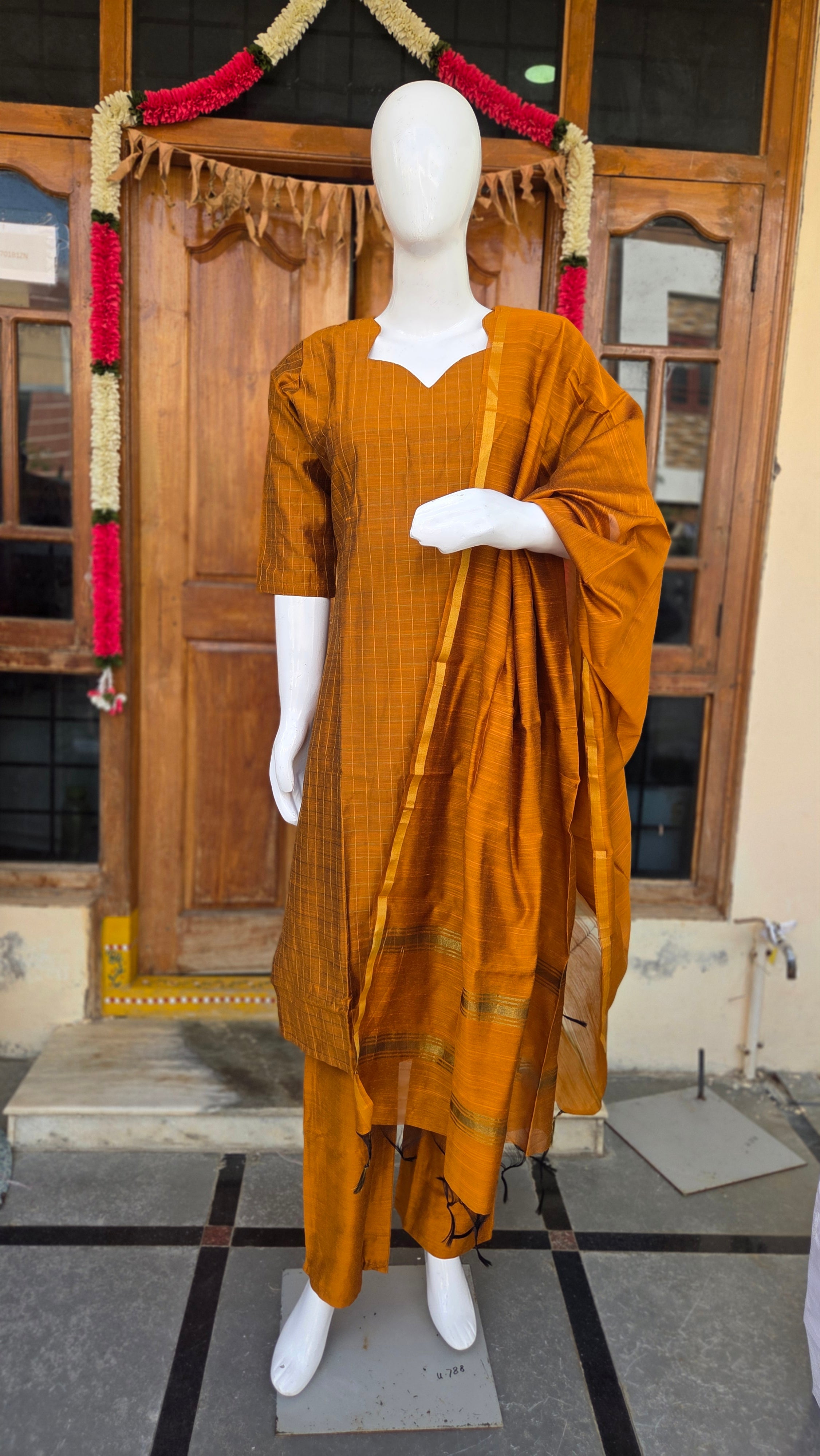 MRC119 Mangalagiri Raw Silk