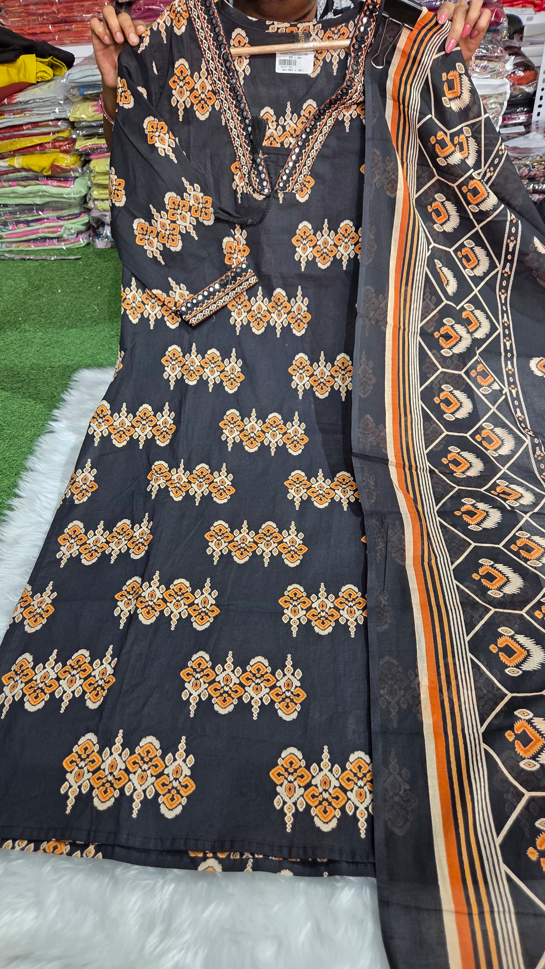 Three piece kurti set